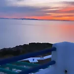 Mykonos Athanasia Seaview Oasis By The Port Houlakia (Mykonos)
