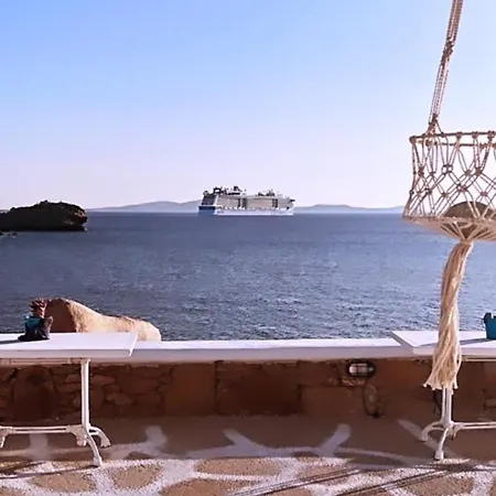 Mykonos Athanasia Seaview Oasis By The Port Apartment