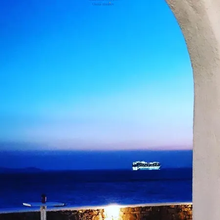 Mykonos Athanasia Seaview Oasis By The Port Apartment