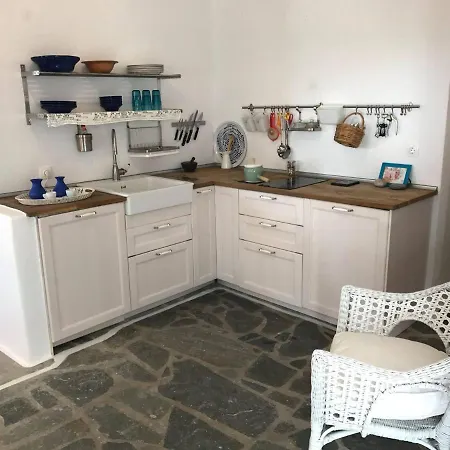 Mykonos Athanasia Seaview Oasis By The Port *